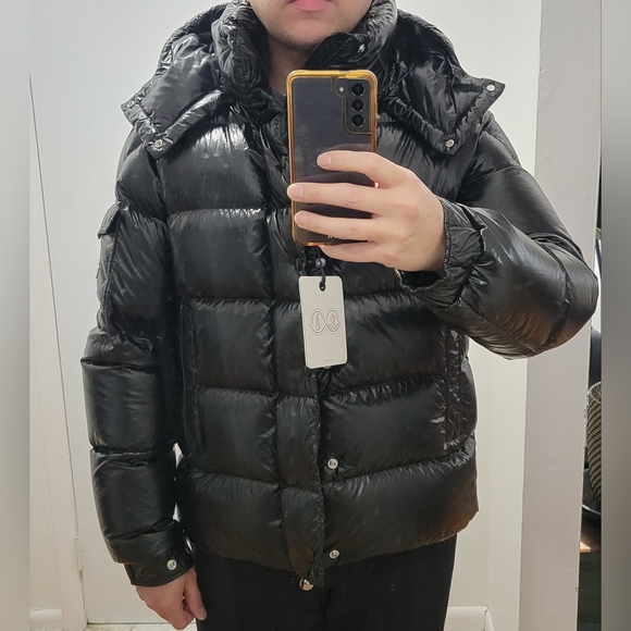 Moncler Maya 70th Anniversary - Picture 8 of 11